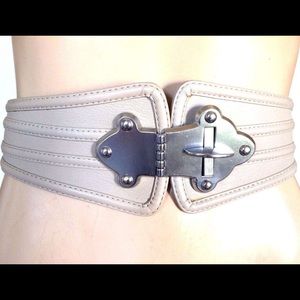 BCBGMAXAZRIA Turn lock waist belt corset